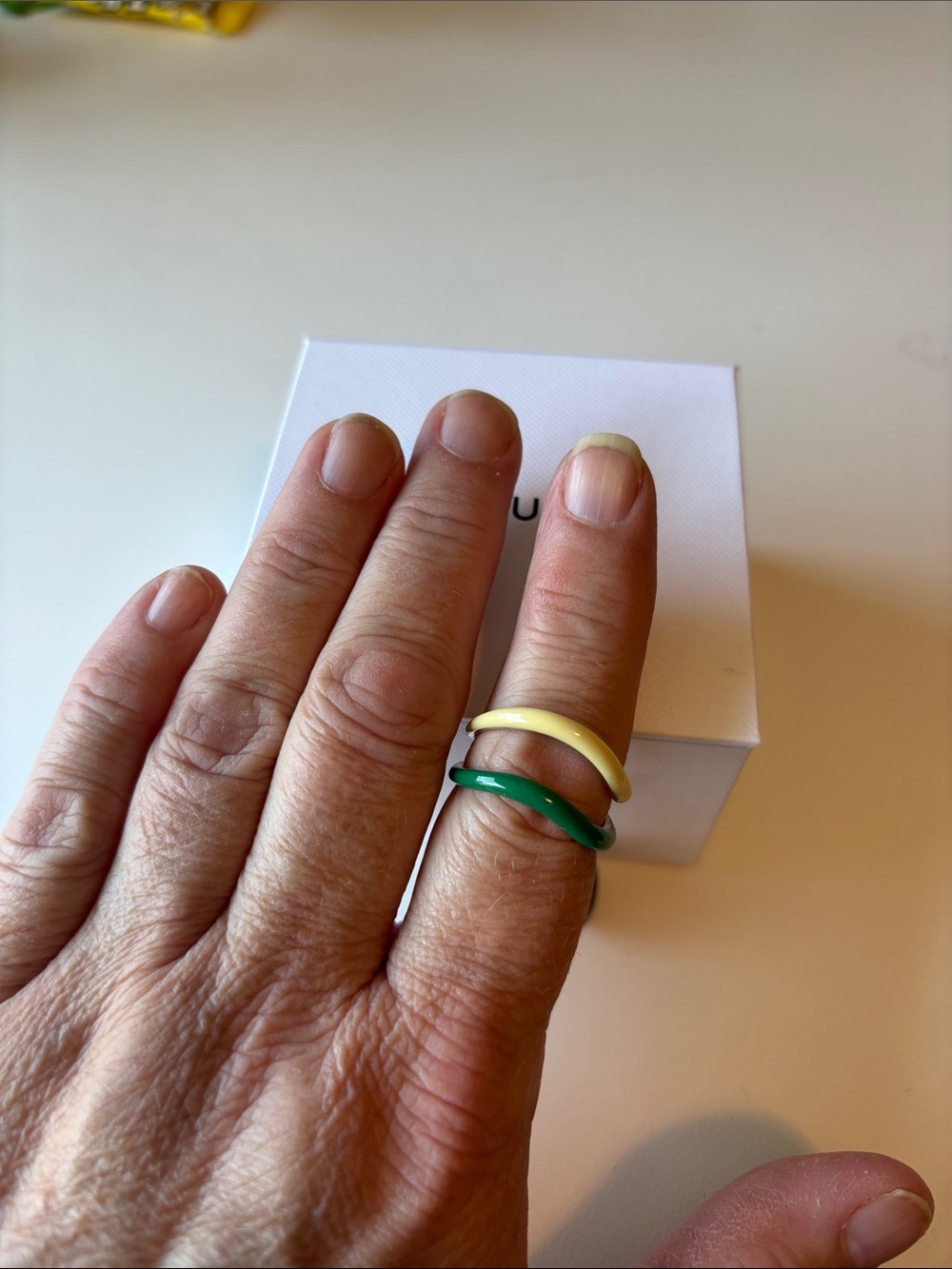 NWT, Mejuri wave rings, green and pale yellow enamel over sterling, size 10 - Picture 3 of 6